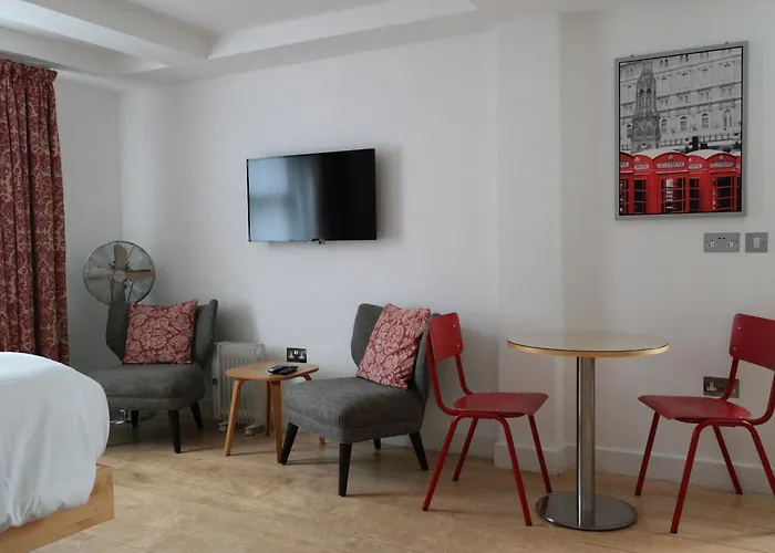 The Alma Rooms